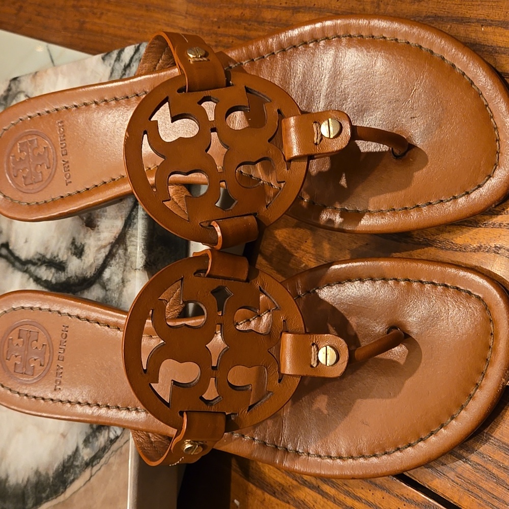 Tory Burch Leather Miller Thong Sandals Size 9 Dark Tan Preloved